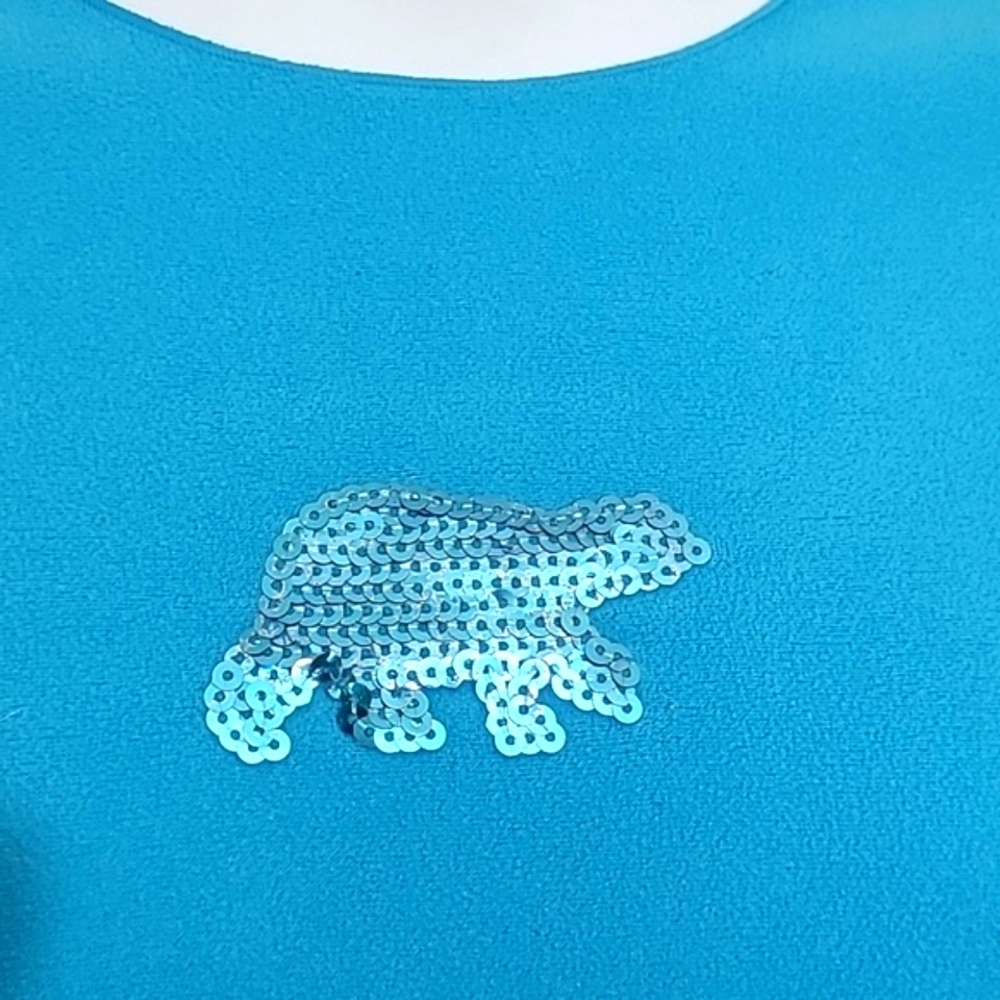 T shirt long sleeve crew neck sequin bear decal turquoise blue stretch Large